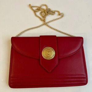 ! Rare Vintage, 1980's Yves Saint Laurent red bag with gold chain